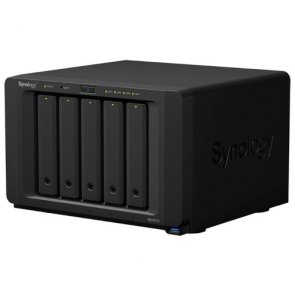 NAS-сервер Synology DS1517